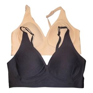 Bundle Of 2 Seam Free Wireless Bras By Buffalo David Bitton Size Small New